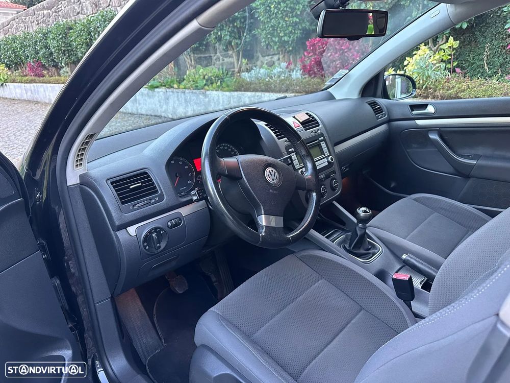 VW Golf 1.4i Confortline - 15