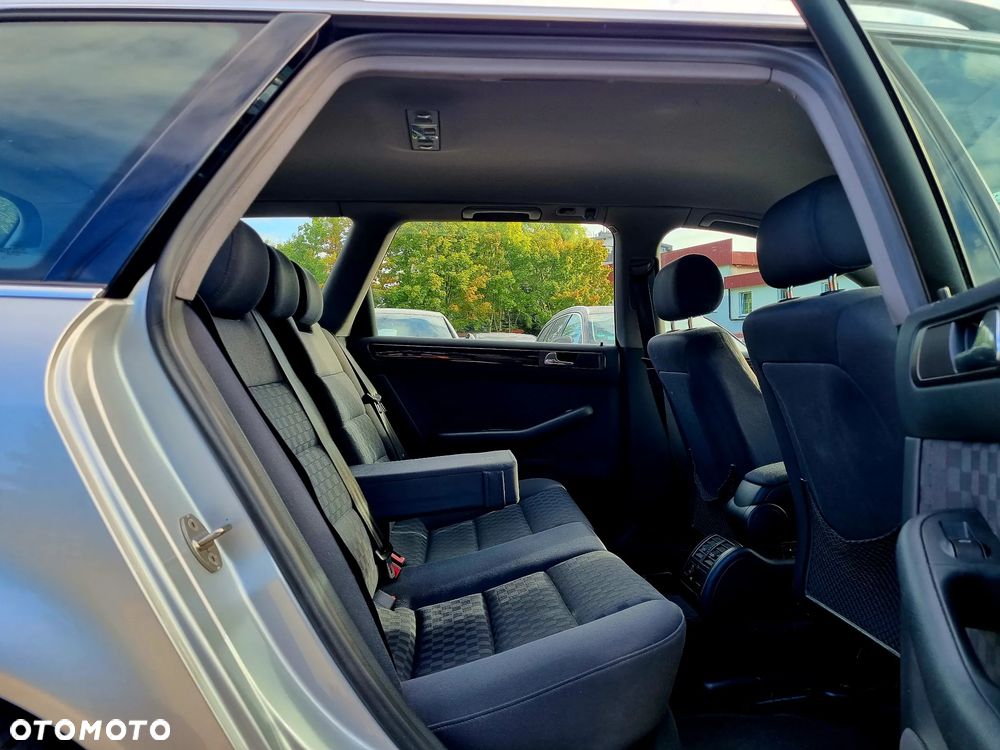 Audi A6 Avant 2.5 TDI - 18