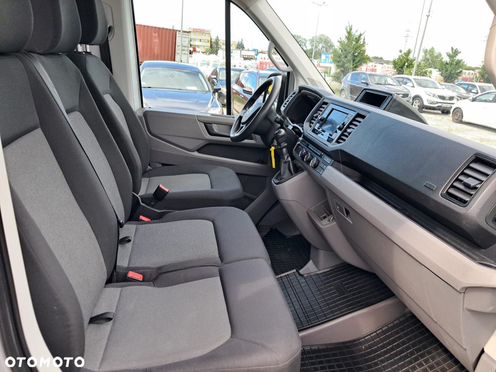 Volkswagen Crafter - 11