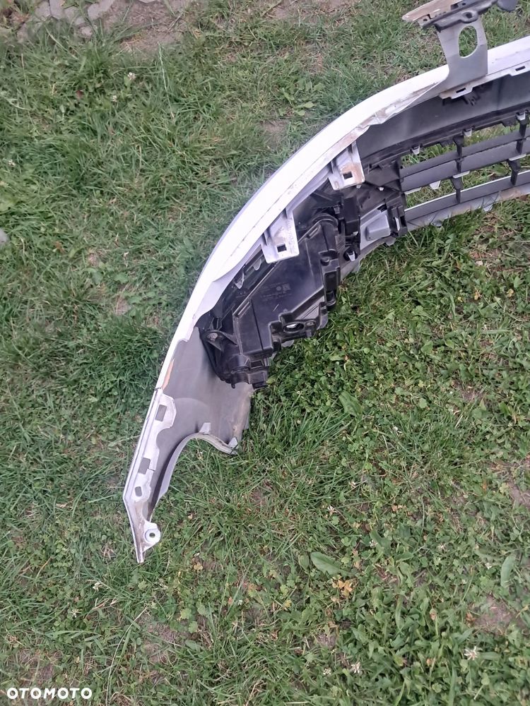 Zderzak przód przedni VW polo 2G 17> halogeny drl led  kratki 4xpdc - 5