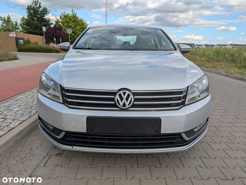 Volkswagen Passat 1.8 TSI Comfortline - 8