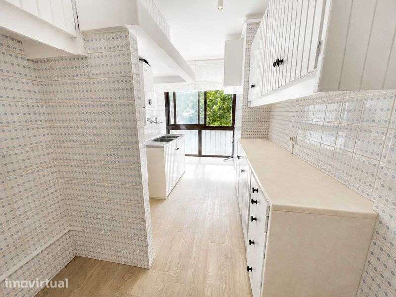 Apartamento T2 Monte Estoril - Grande imagem: 5/12