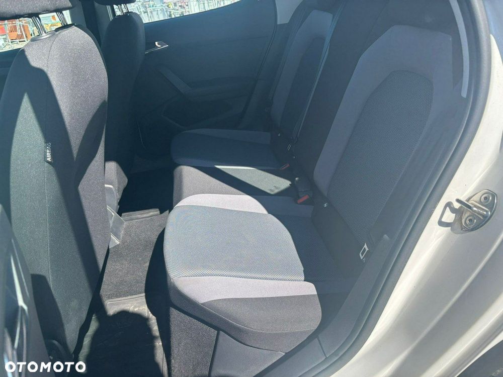 Seat Arona - 14
