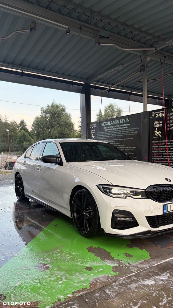 BMW Seria 3 330i M Sport - 2
