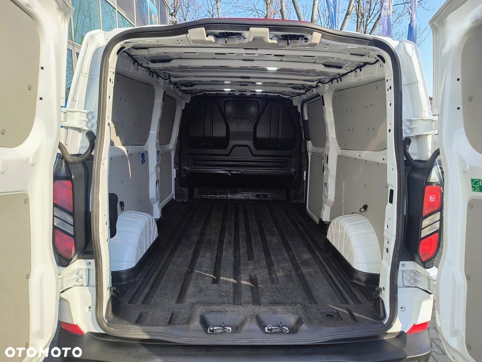 Ford Transit Custom - 14
