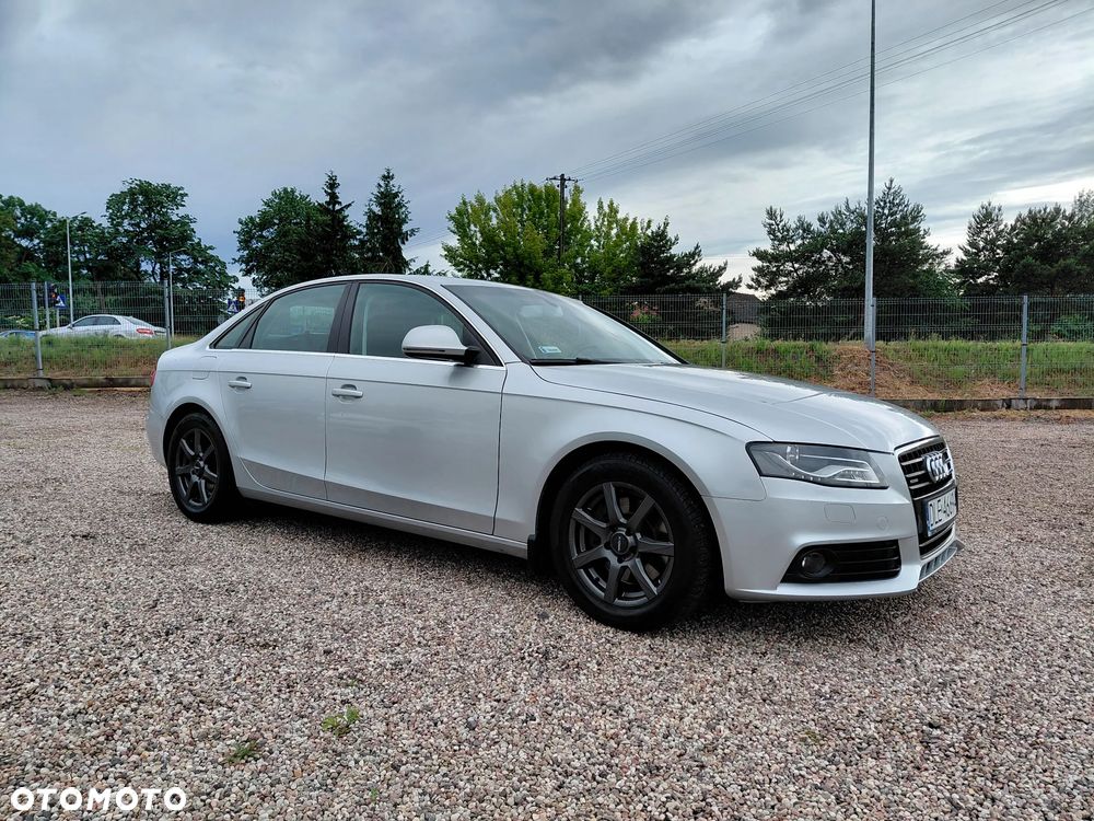 Audi A4 Limousine 3.0 TDI DPF quattro Ambiente - 19