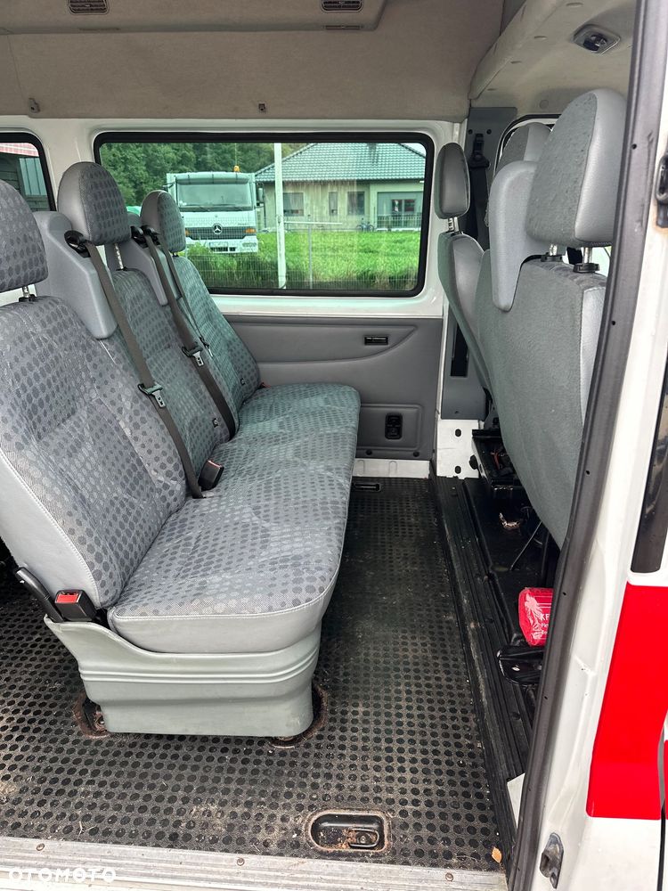 Ford Transit 300 K TDCi Pkw Basis - 14