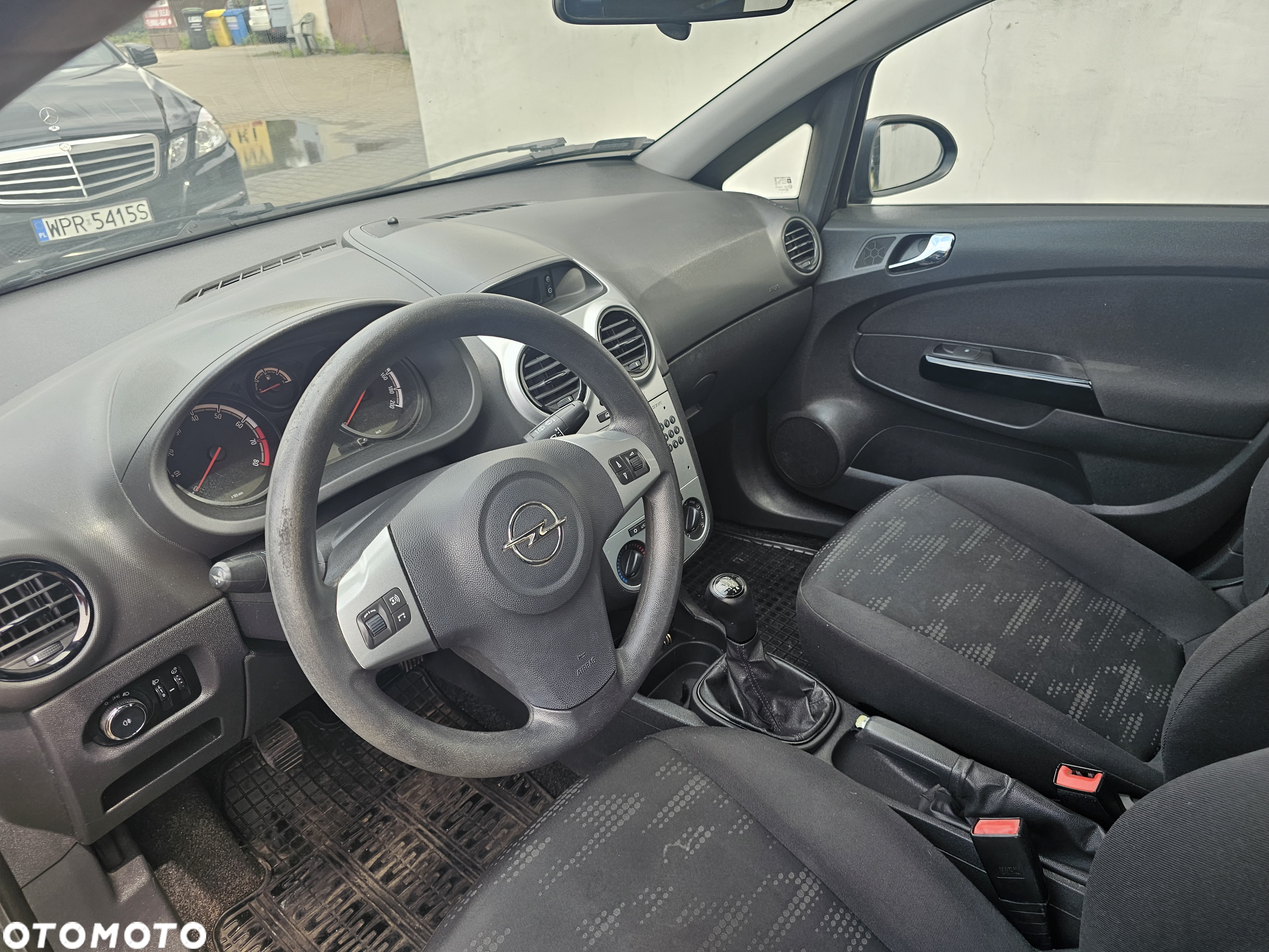 Opel Corsa 1.2 16V Edition / Active - 7