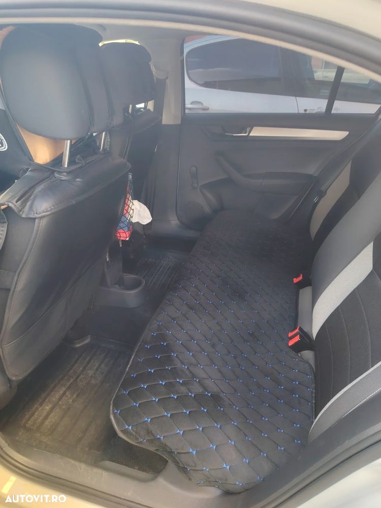 Skoda RAPID 1.4 TDI Active DSG - 7