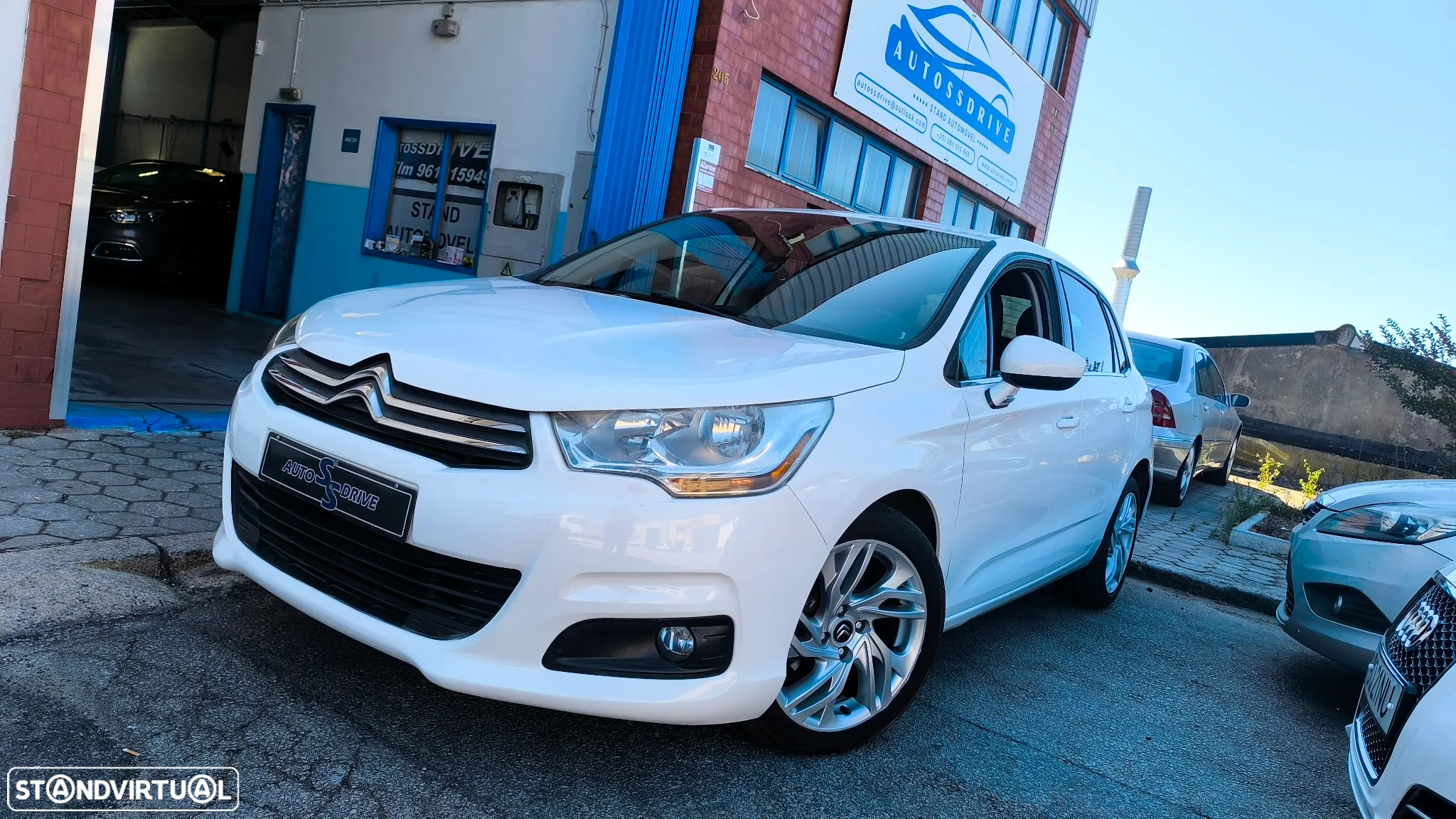 Citroën C4 1.6 e-HDi Exclusive CMP6 - 4