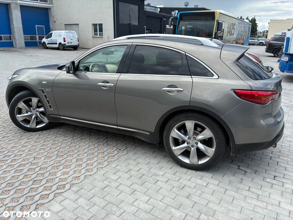 Infiniti QX70 3.0d S Premium - 1