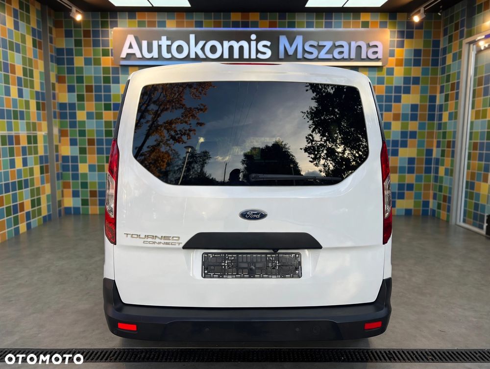 Ford Tourneo Connect Grand - 4
