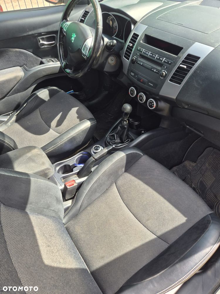 Peugeot 4007 HDI FAP 7-Sitzer Active - 7