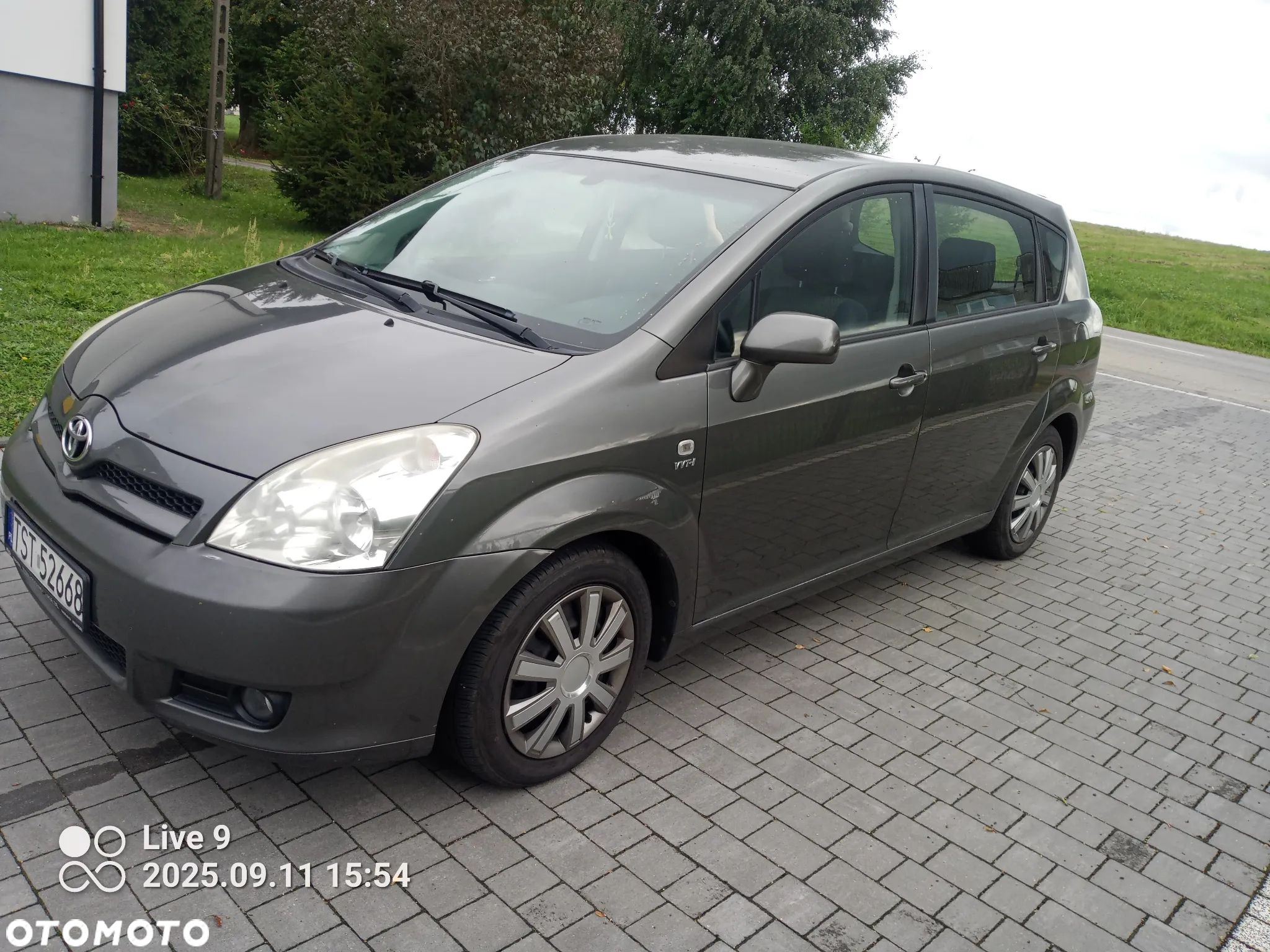 Toyota Corolla Verso 1.6 Terra 7os - 1