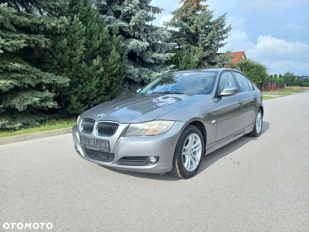 BMW Seria 3 318i Edition Exclusive - 2