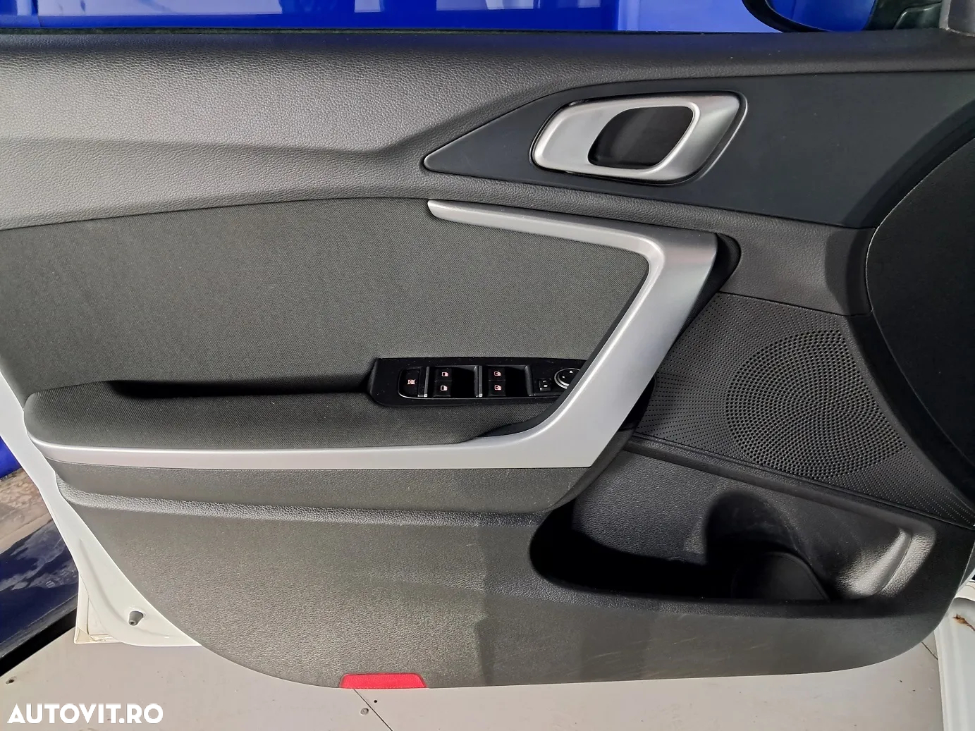 Kia Ceed - 9