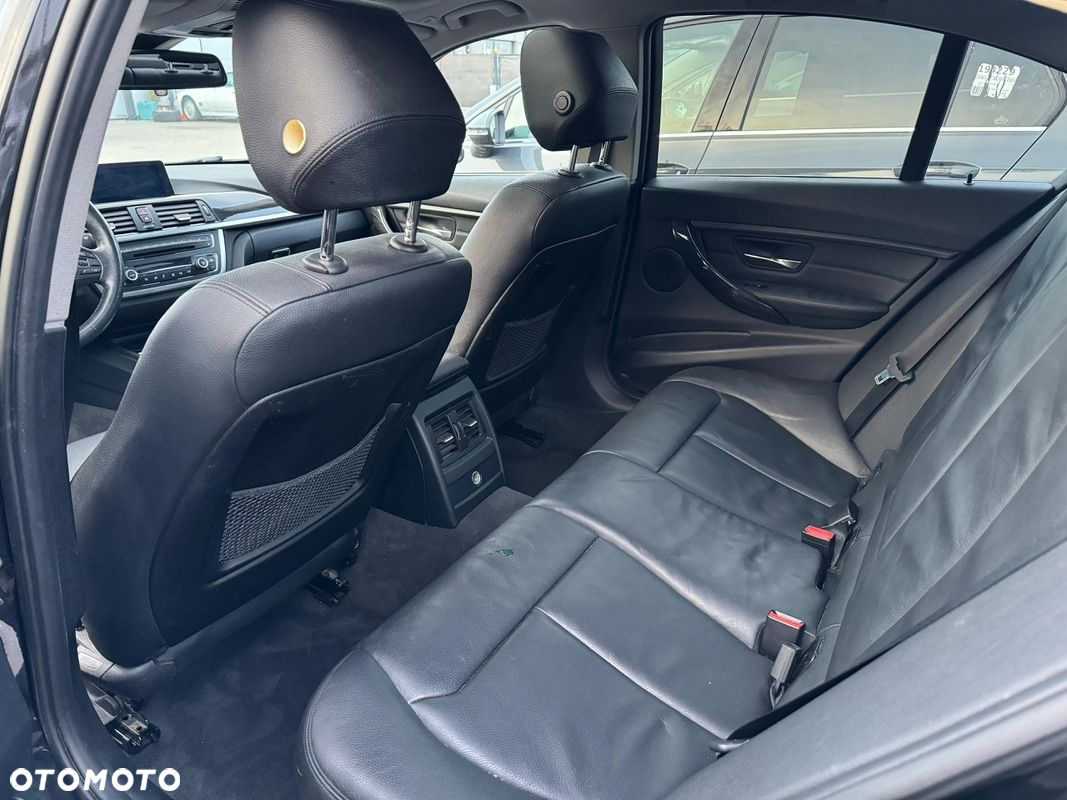 BMW Seria 3 - 10