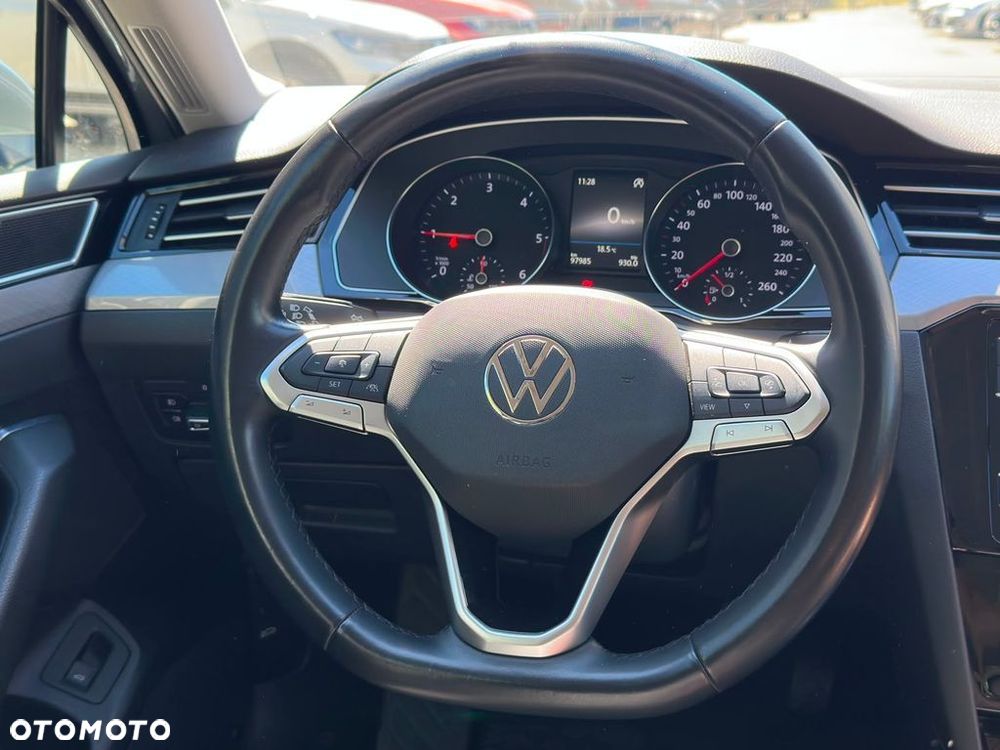 Volkswagen Passat 2.0 TDI EVO Business - 13