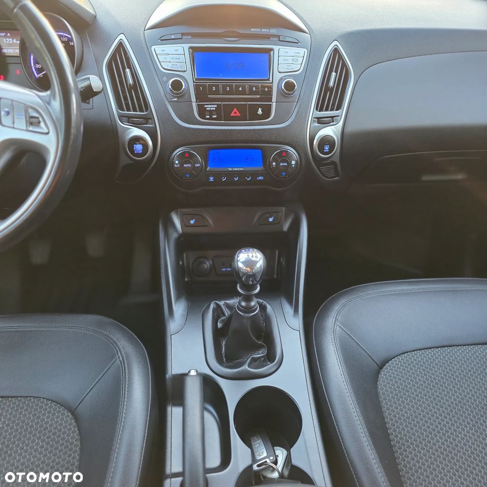 Hyundai ix35 2.0 CRDi 4WD Premium - 14
