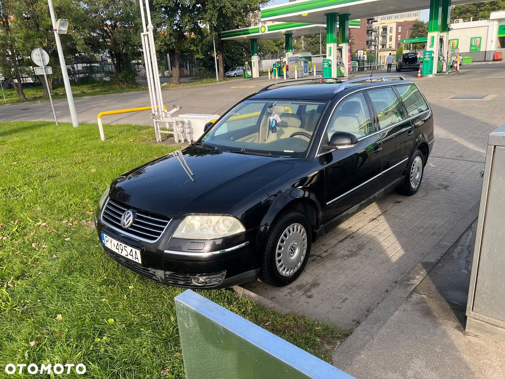Volkswagen Passat - 4