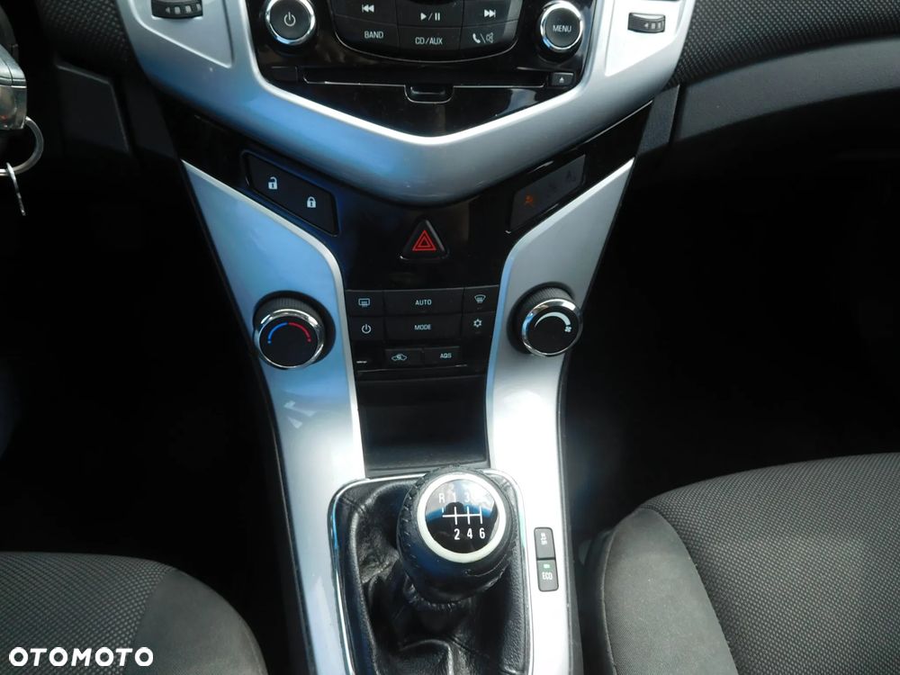 Chevrolet Cruze 1.4 T LT+ - 8