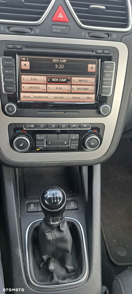 Volkswagen Eos 2.0 TDI DPF BlueMotion Technology - 8