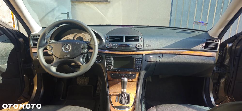 Mercedes-Benz Klasa E - 10