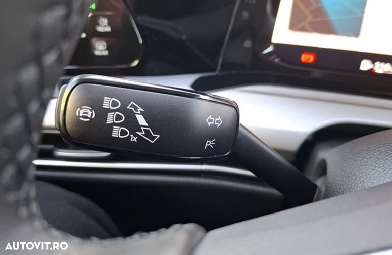 Volkswagen Golf 2.0 TDI Style - 34