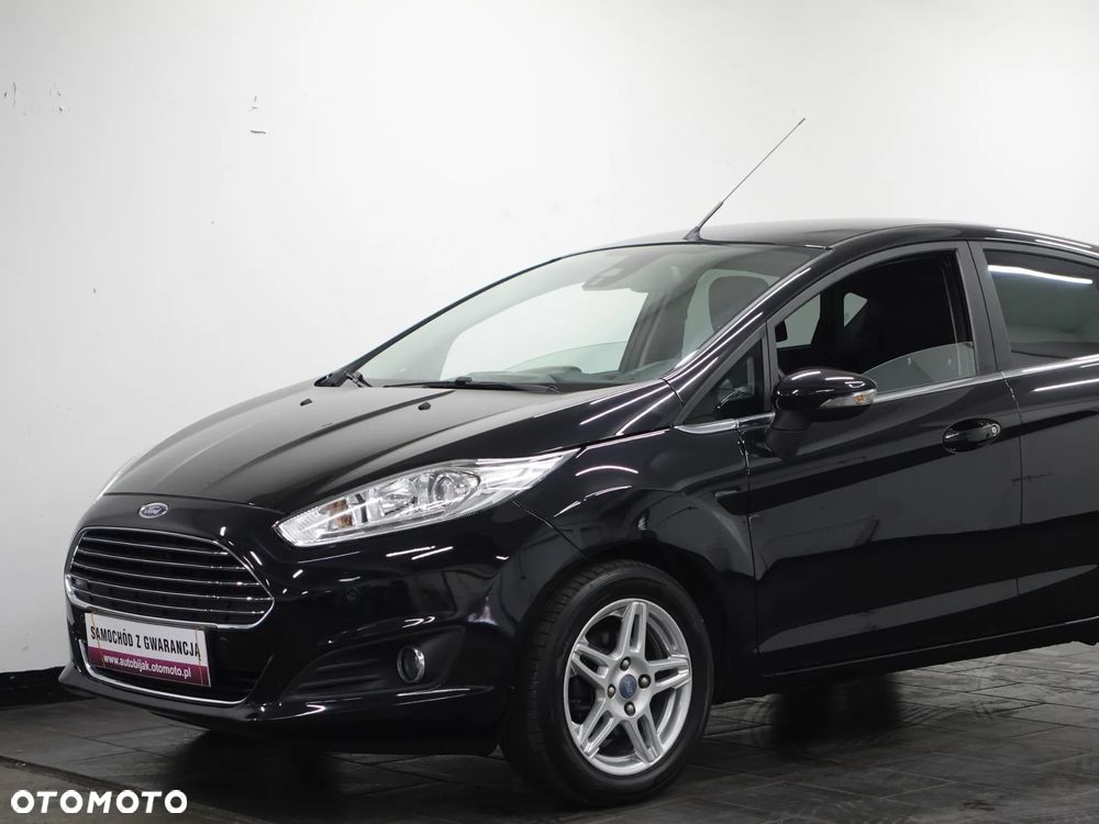 Ford Fiesta 1.0 EcoBoost Titanium - 14