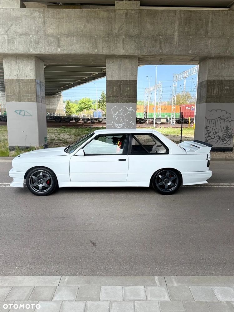 BMW Seria 3 - 14