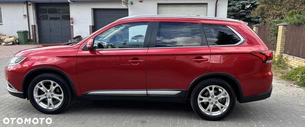 Mitsubishi Outlander 2.0 2WD Diamant - 4