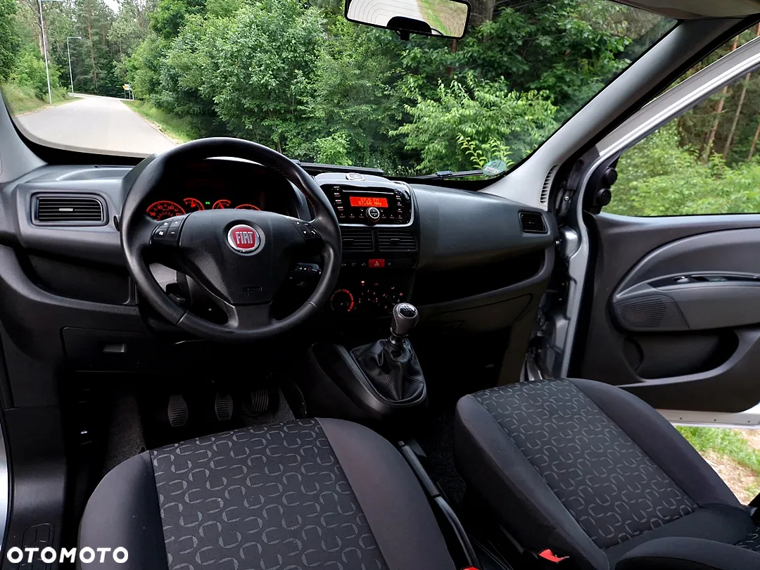 Fiat Doblo II 1.4 8V Dynamic - 36