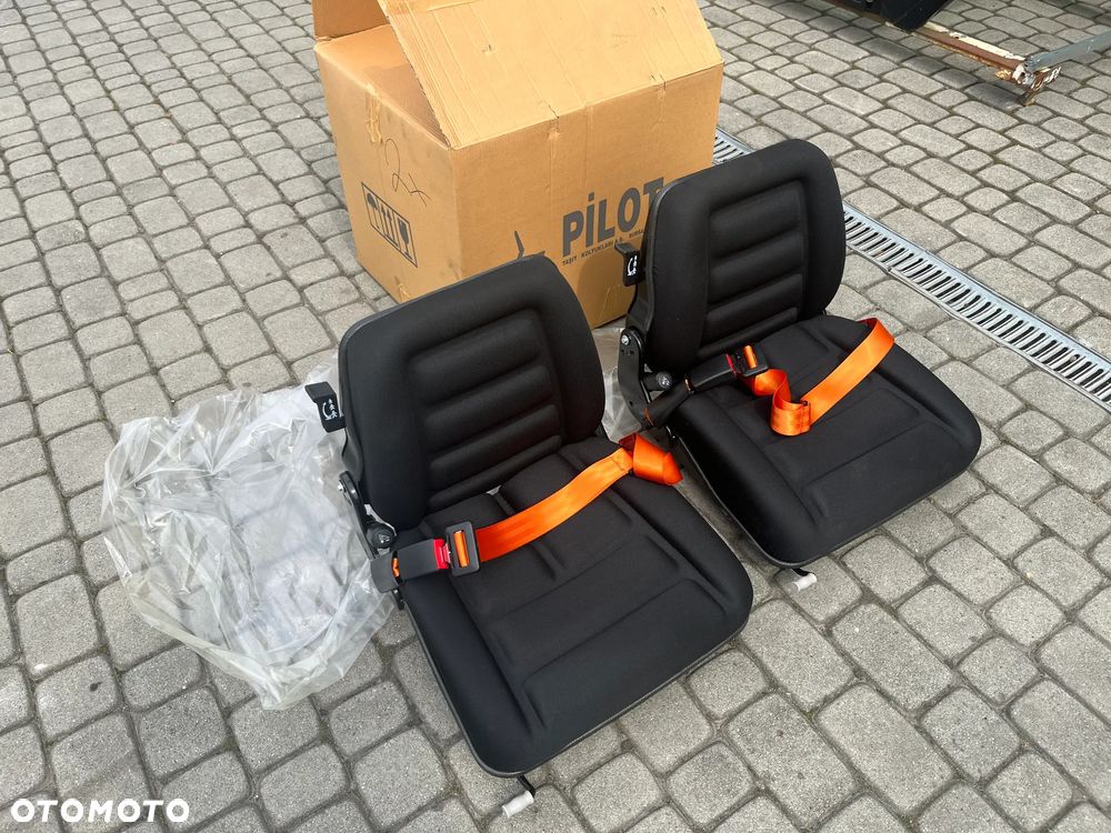 FOTEL PILOT F91 F92 F93 TYPU GRAMMER JCB HYSTER 1400 NETTO - 3