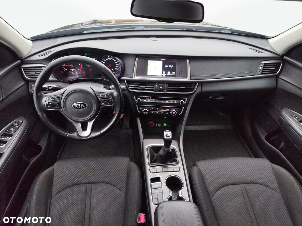Kia Optima - 15