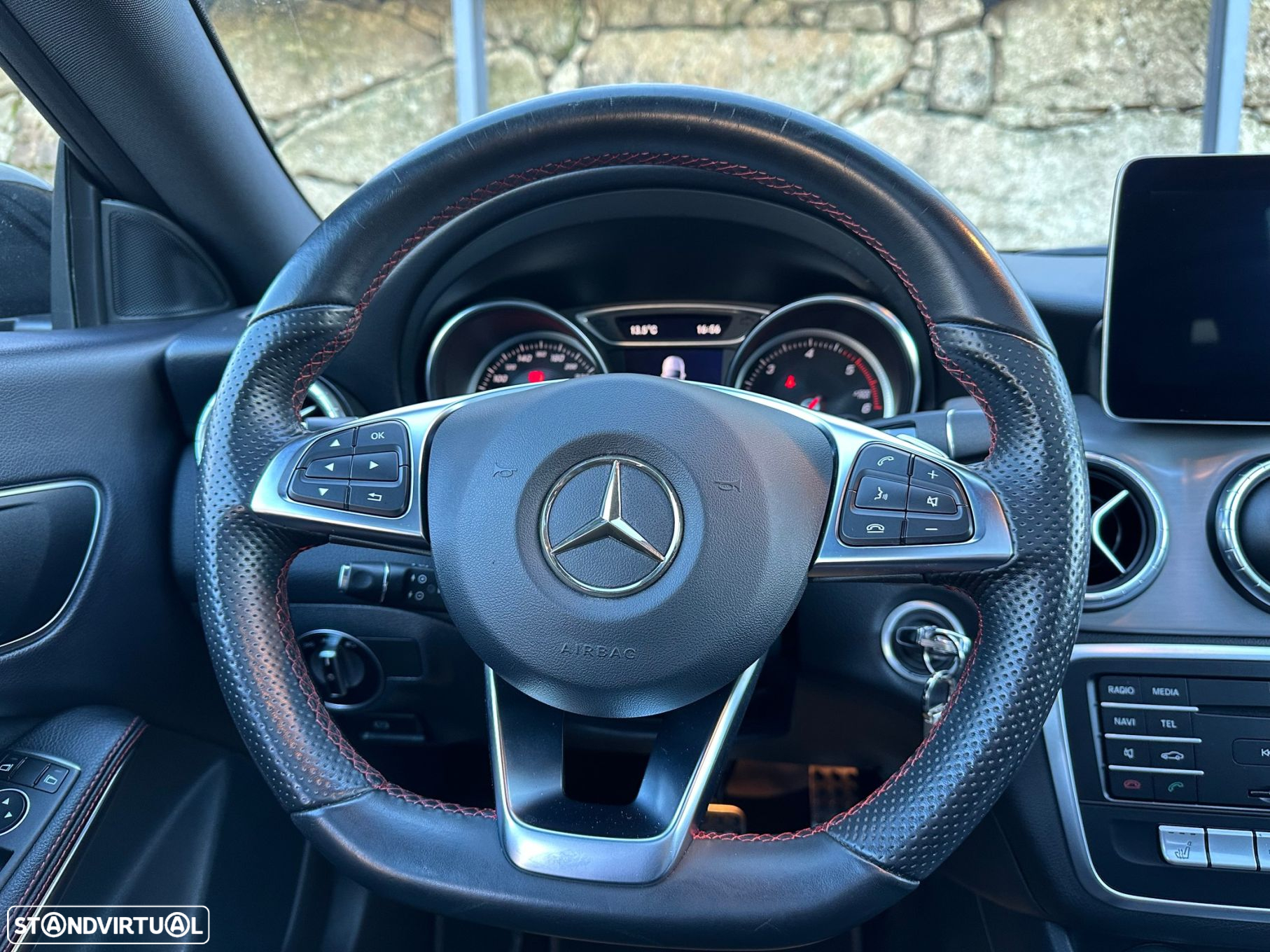 Mercedes-Benz CLA 180 - 17