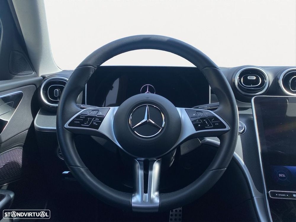 Mercedes-Benz C 300 - 10