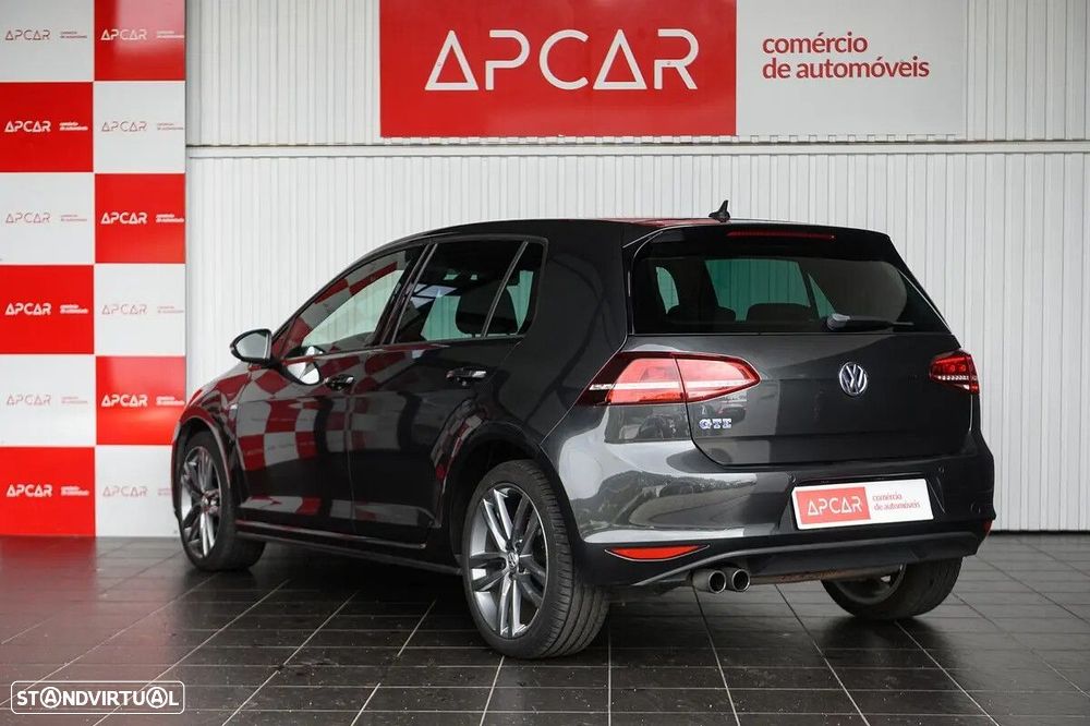 VW Golf 1.4 GTE Plug-In-Hybrid DSG - 6