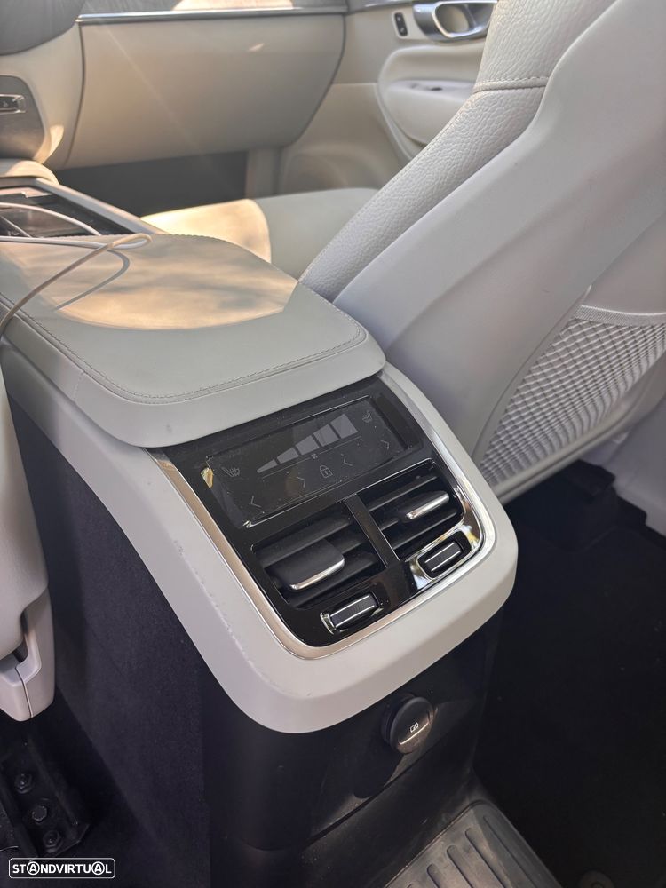 Volvo XC 90 - 6