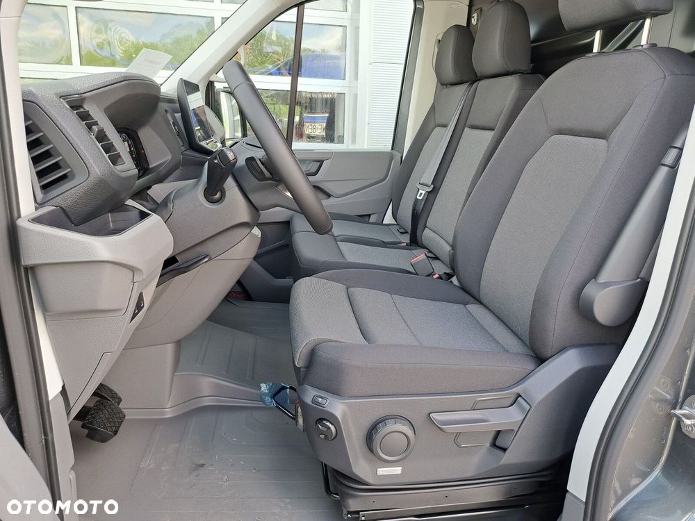 Volkswagen Crafter - 13