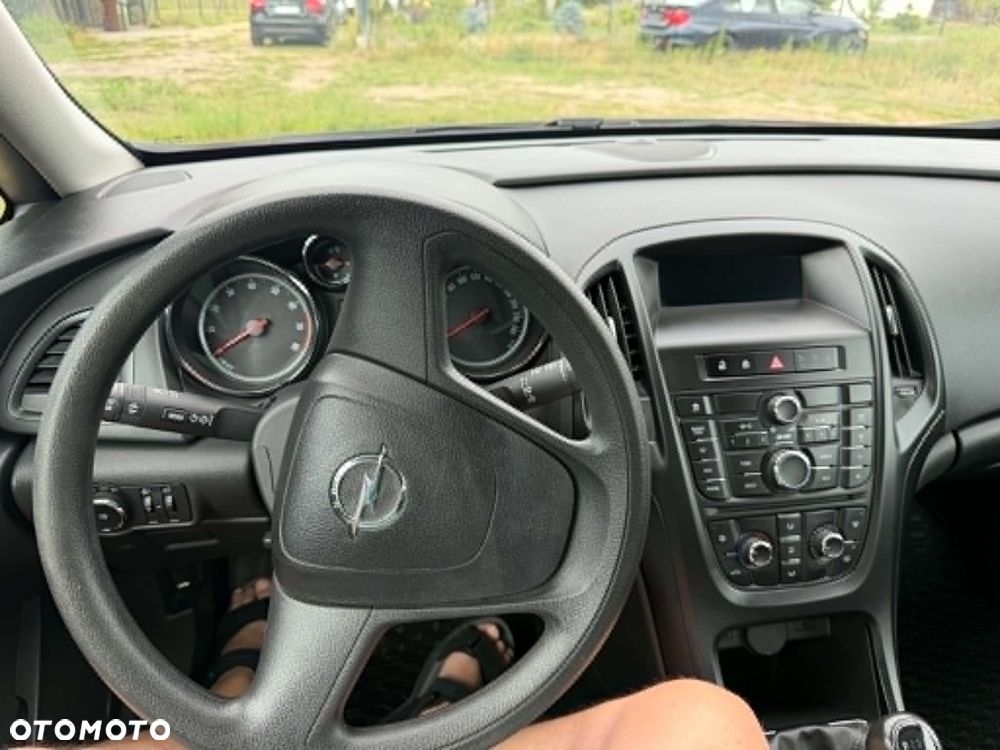 Opel Astra - 4