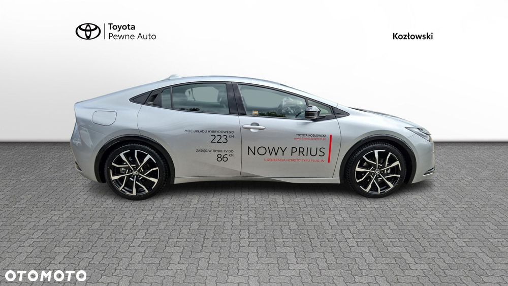 Toyota Prius - 8