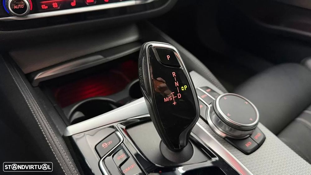 BMW 520 d Pack M Auto - 15