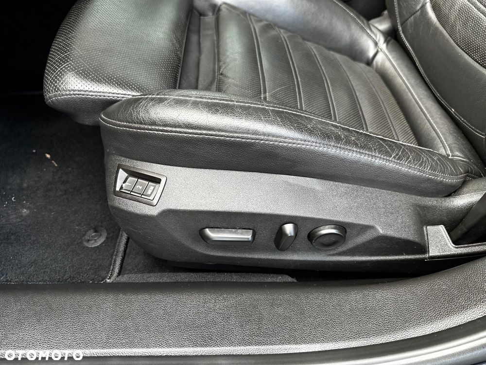 Opel Insignia 2.0 Turbo Cosmo - 26