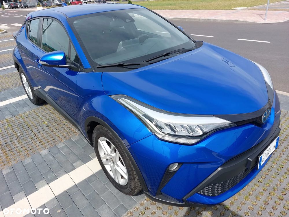 Toyota C-HR Business-Edition - 6
