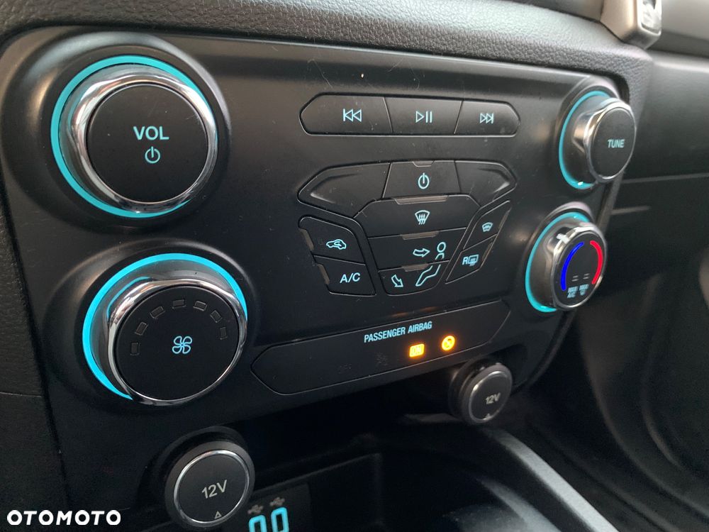Ford Ranger 2.0 EcoBlue 4x4 DC XLT - 32
