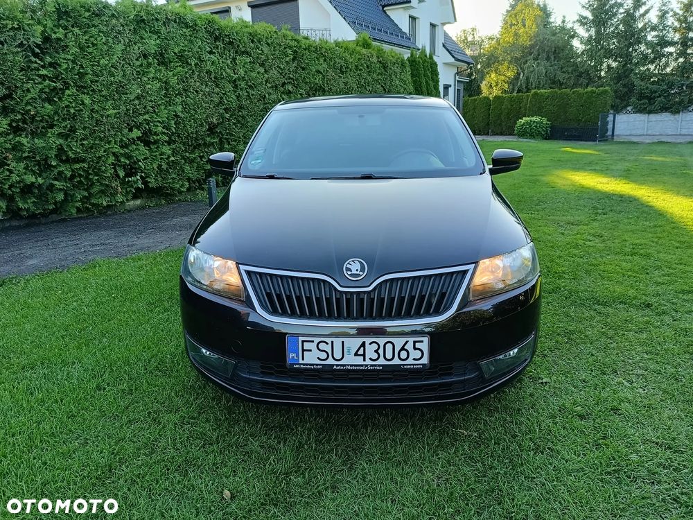 Skoda RAPID 1.6 TDI DSG Elegance - 31