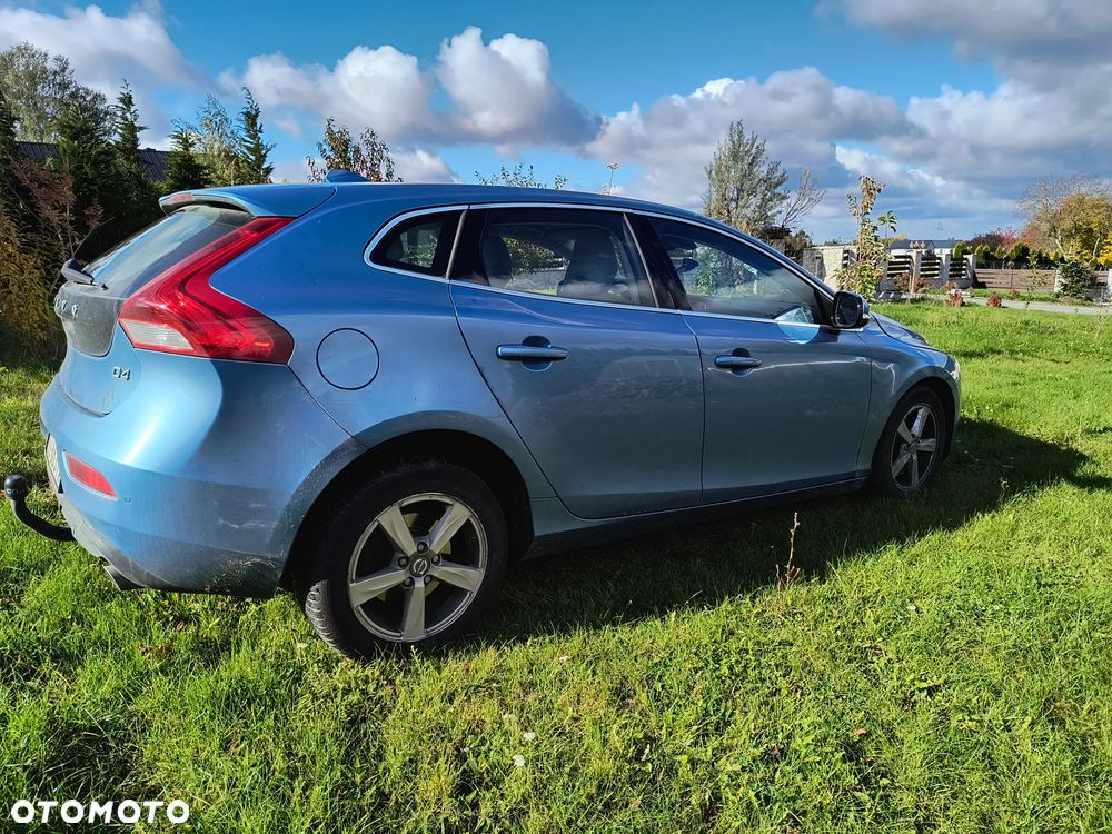 Volvo V40 D4 Momentum - 7