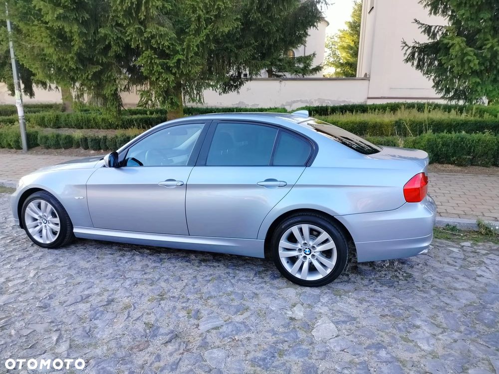 BMW Seria 3 320i Edition Lifestyle - 5