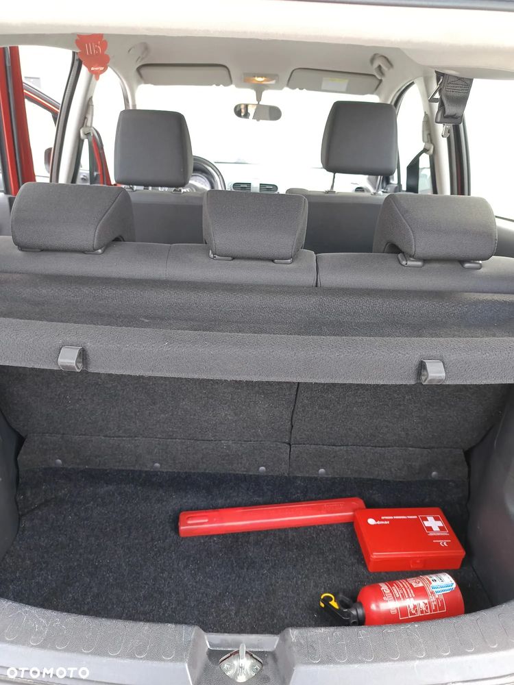 Suzuki Splash 1.0 Club - 9