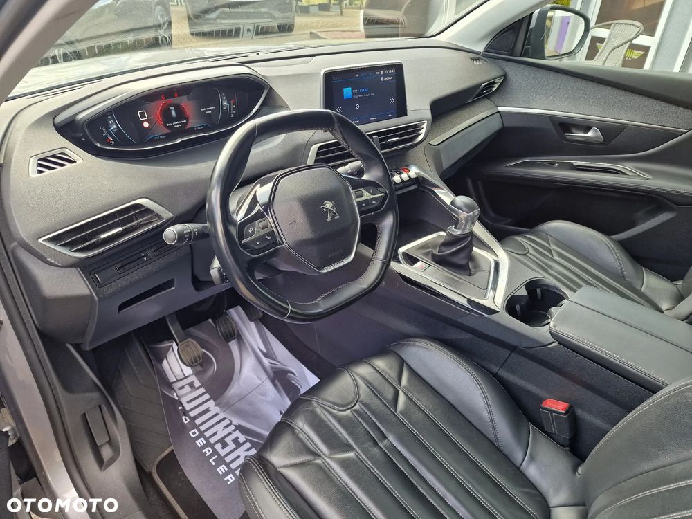 Peugeot 3008 1.5 BlueHDi Allure S&S - 19